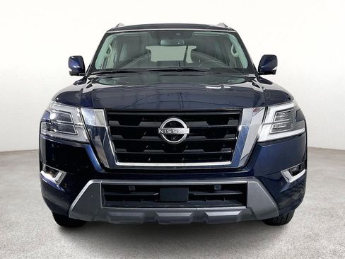 Used 2023 Nissan Armada SL w/ Captain's Chairs Package RWD image 4