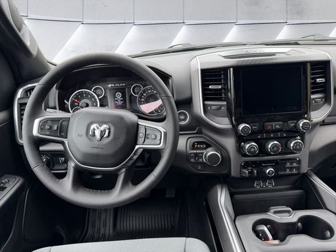 New 2026 RAM 1500 Big Horn AWD/4WD image 10