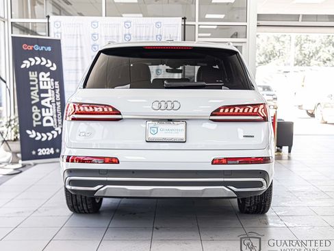 Used 2023 Audi Q7 3.0T Premium AWD/4WD image 14