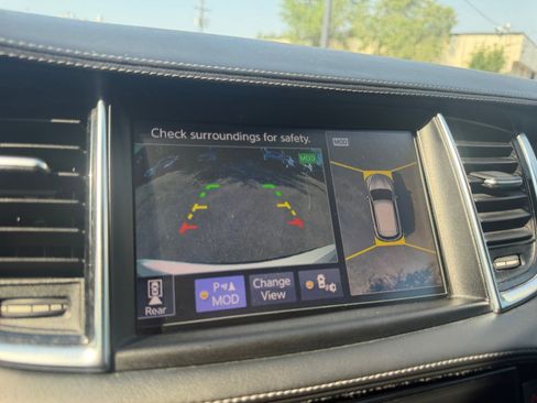 Used 2019 INFINITI QX50 Essential w/ Proactive Package AWD/4WD image 29