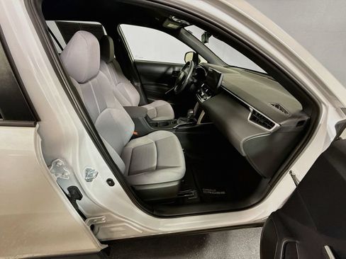 Certified 2024 Toyota Corolla Cross AWD Hybrid image 25