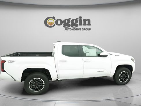 New 2026 Toyota Tacoma TRD Sport AWD/4WD image 20