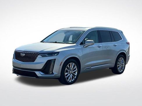 Used 2020 Cadillac XT6 Premium Luxury FWD image 12