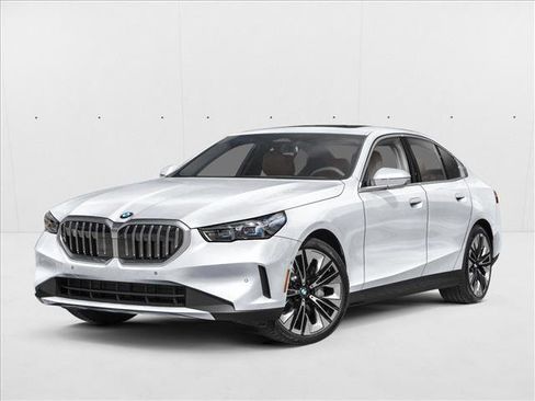 Used 2026 BMW 540i xDrive AWD/4WD image 1