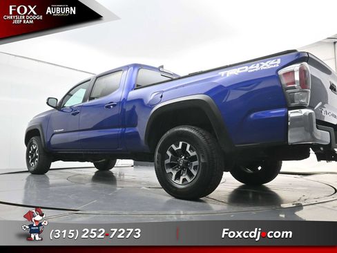Used 2023 Toyota Tacoma TRD Off-Road AWD/4WD image 21