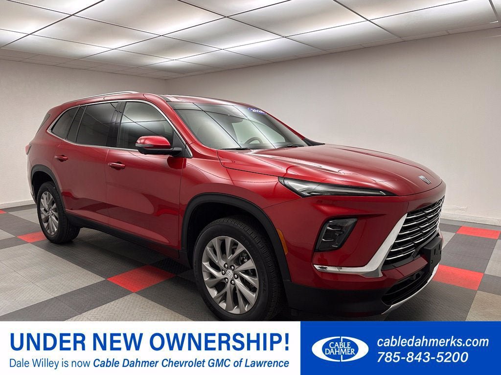 Used 2026 Buick Enclave Preferred FWD image 1