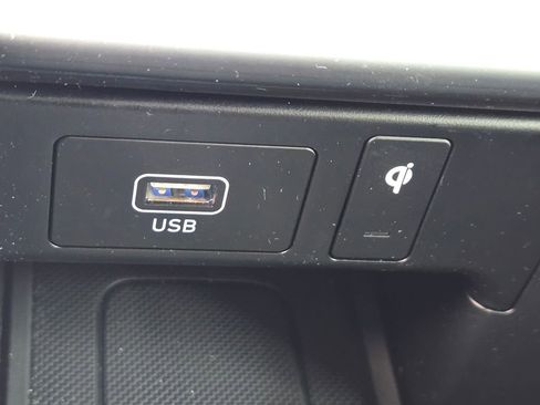 Used 2024 Hyundai Palisade Calligraphy image 21