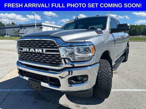 Used 2022 RAM 2500 Big Horn w/ Level A Equipment Group AWD/4WD image 8