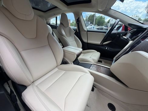 Used 2017 Tesla Model S 100D AWD/4WD image 4
