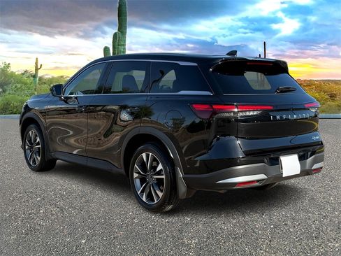 Used 2026 INFINITI QX60 Pure w/ Cargo Package image 6