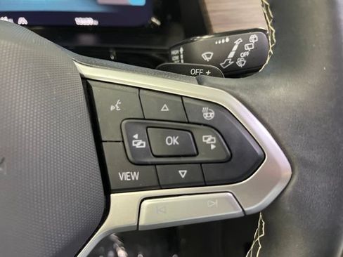 Used 2024 Volkswagen Atlas SEL AWD/4WD image 18