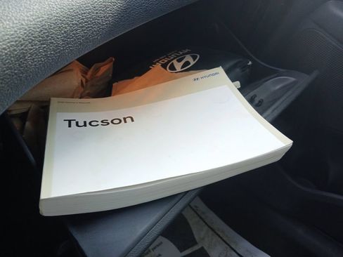 Used 2021 Hyundai Tucson Value FWD image 38