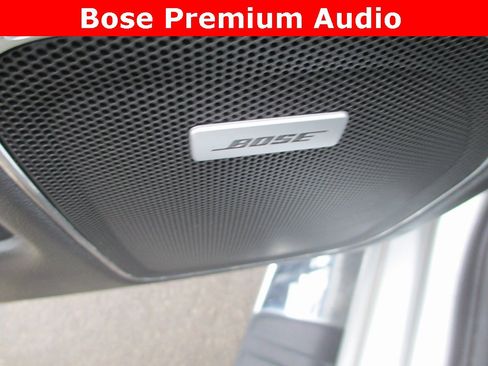 Used 2018 GMC Sierra 1500 SLT w/ SLT Premium Package image 16