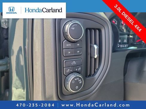 Used 2025 Chevrolet Silverado 1500 Custom Trail Boss AWD/4WD image 10