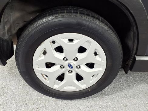 Used 2019 Subaru Forester w/ Alloy Wheel Package image 5