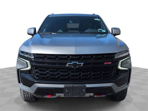 Used 2024 Chevrolet Suburban Z71 w/ Luxury Package image 1