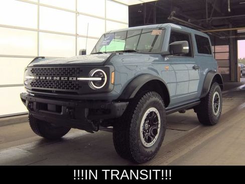 Used 2025 Ford Bronco Badlands AWD/4WD image 1
