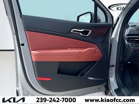 New 2026 Kia Sportage SX image 21