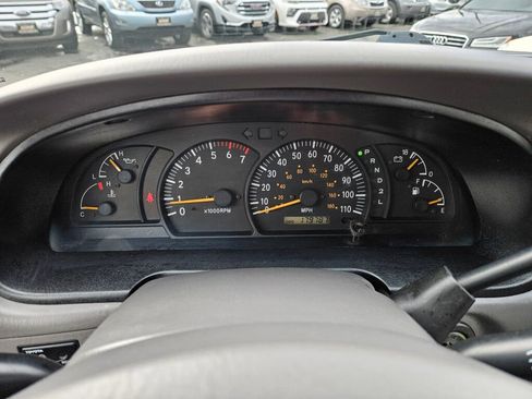 Used 2000 Toyota Tundra SR5 image 18
