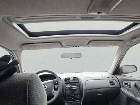 Used 2000 MAZDA Protege LX image 10