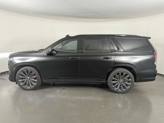 Used 2023 Cadillac Escalade Sport Platinum w/ Heavy-Duty Trailer Package AWD/4WD image 5