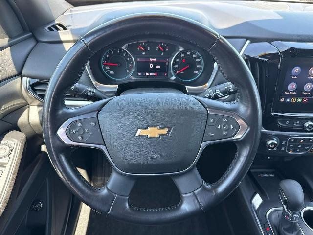 Used 2022 Chevrolet Traverse LT FWD image 12