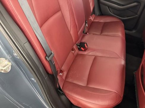 Used 2023 MAZDA MAZDA3 s image 28