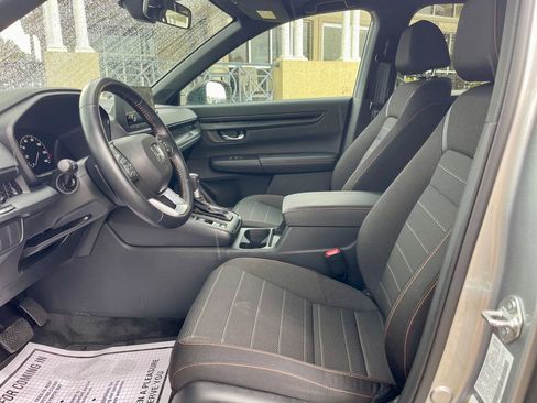 Used 2025 Honda CR-V Sport image 10