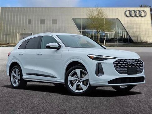 New 2026 Audi Q5 Premium Plus AWD/4WD image 1