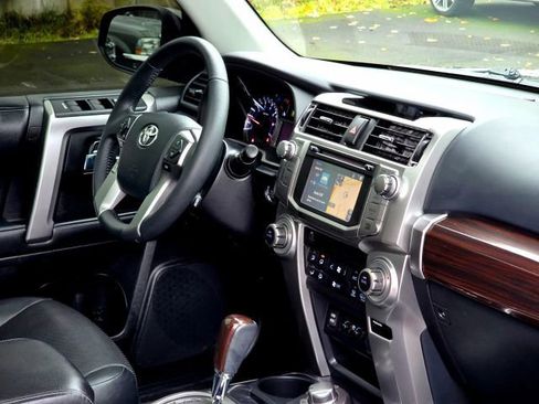 Used 2019 Toyota 4Runner Limited image 17