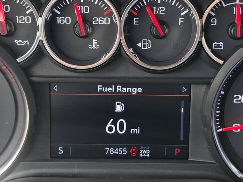 Used 2020 Chevrolet Silverado 1500 LTZ w/ LTZ Convenience Package AWD/4WD image 11