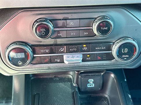 Used 2025 Ford Bronco Big Bend image 16