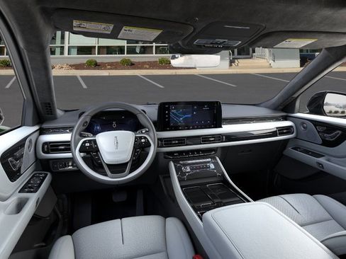 New 2026 Lincoln Aviator Black Label w/ Dynamic Handling Package AWD/4WD image 9