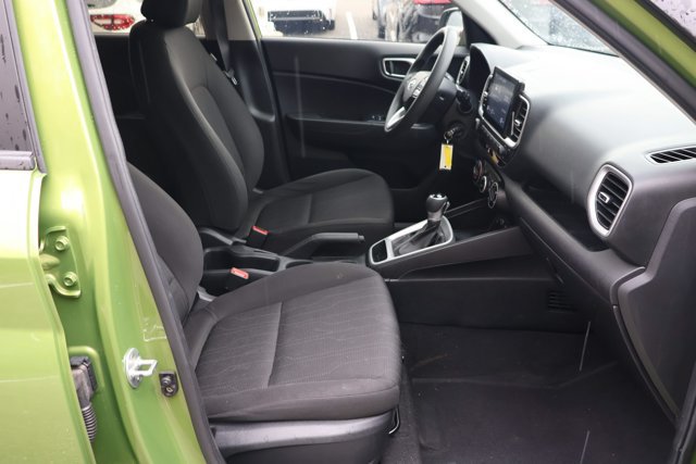 Used 2022 Hyundai Venue SE w/ Cargo Package FWD image 28