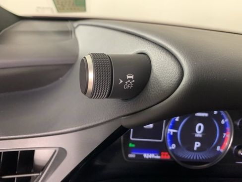 Certified 2025 Lexus ES 350 w/ Accessory Package (Z2) FWD image 20