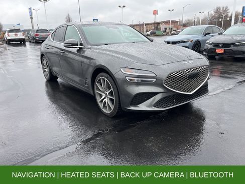 Used 2024 Genesis G70 2.5T image 1
