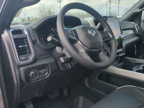 New 2026 RAM 2500 Laramie w/ Night Edition AWD/4WD image 10