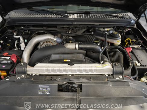 Used 2006 Ford F350 4x4 Crew Cab Super Duty image 4