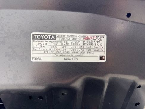 Used 2023 Toyota RAV4 XSE AWD/4WD image 81
