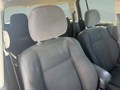 Used 2015 Jeep Patriot Latitude image 12