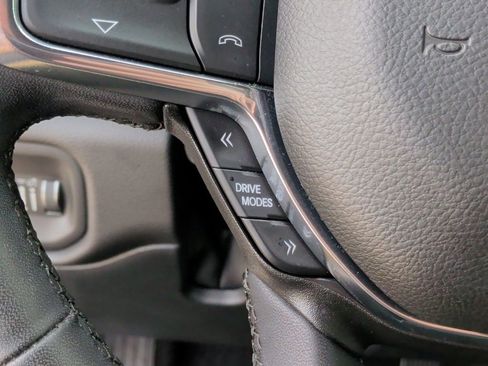 Used 2025 RAM 1500 Laramie w/ Laramie Southwest Edition image 21