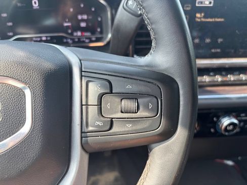 Used 2024 GMC Sierra 1500 SLT AWD/4WD image 25