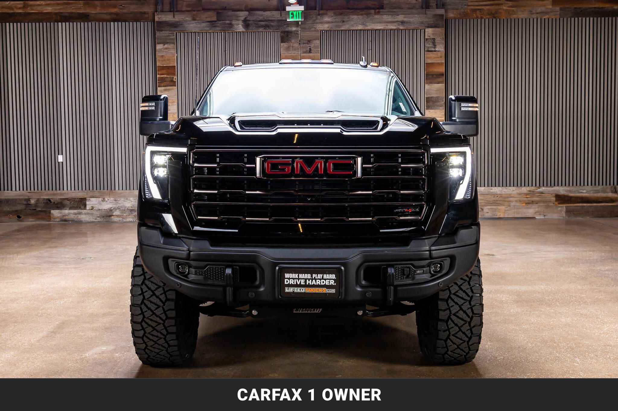 Used 2024 GMC Sierra 2500 AT4X w/ AT4X AEV Edition AWD/4WD image 4