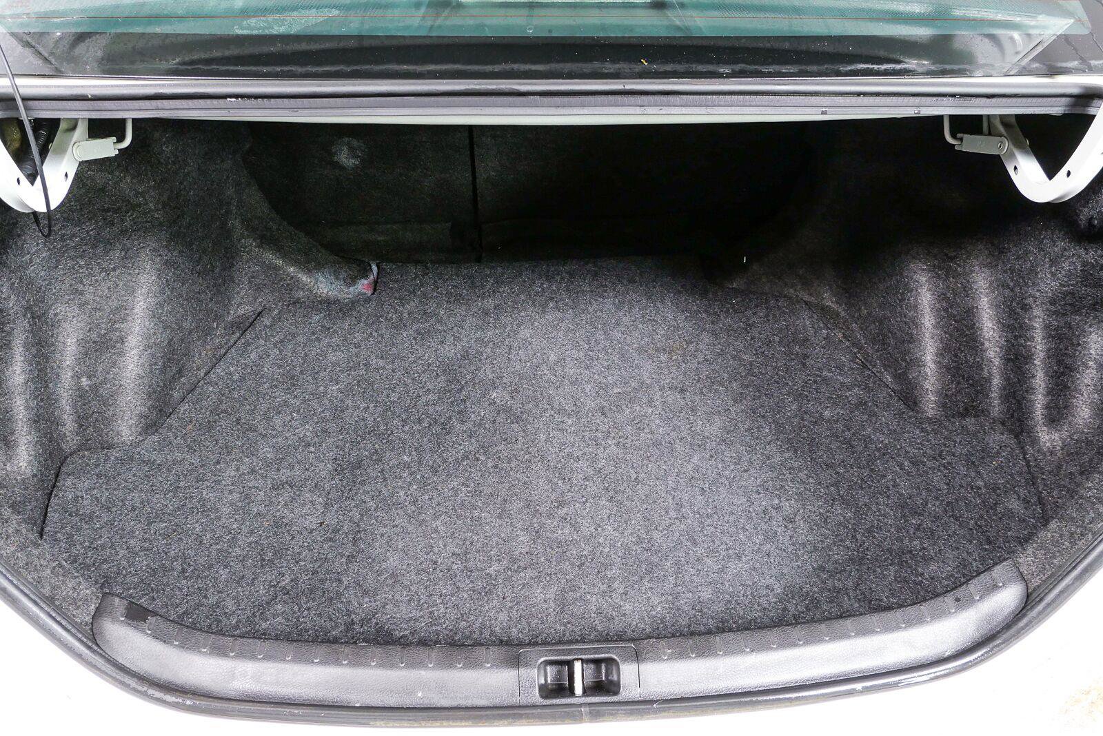 Used 2014 Toyota Corolla S FWD image 28