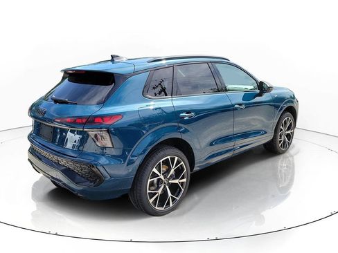New 2026 Audi Q3 quattro 2.0T AWD/4WD image 4