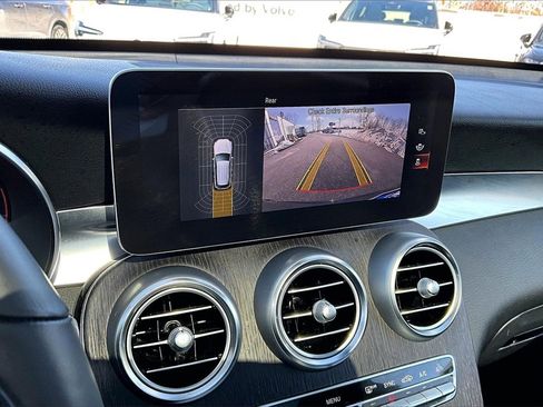 Used 2022 Mercedes-Benz GLC 300 GLC 300 w/ Premium Package Lite image 14