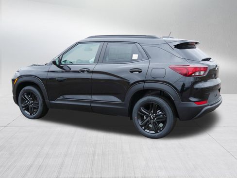 New 2026 Chevrolet TrailBlazer LT w/ Convenience Package AWD/4WD image 2