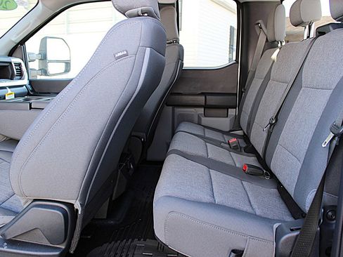 Used 2024 Ford F250 XL image 15