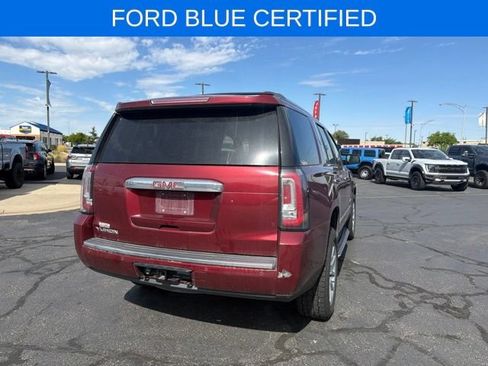 Used 2017 GMC Yukon Denali w/ Open Road Package AWD/4WD image 7