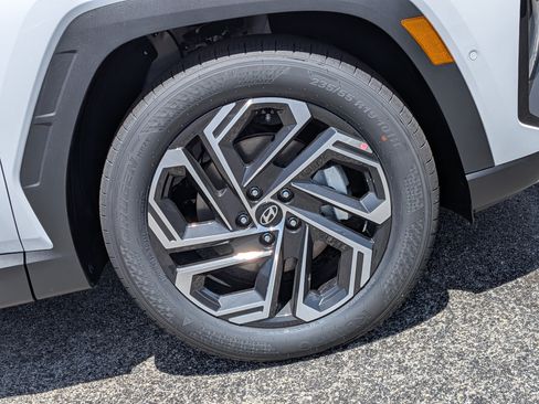 New 2026 Hyundai Tucson Limited w/ Tow & Go Package FWD image 11